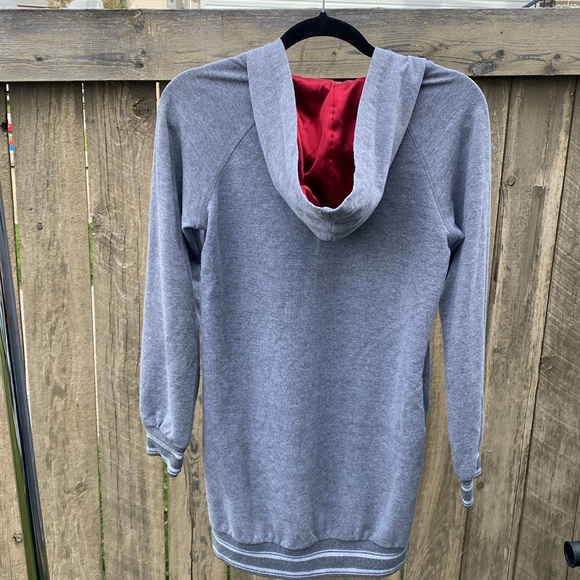 DISNEY Minnie Mouse Hoodie, XL Adult Hoodie, Great Condition, Used~6464-001 - Picture 2 of 10